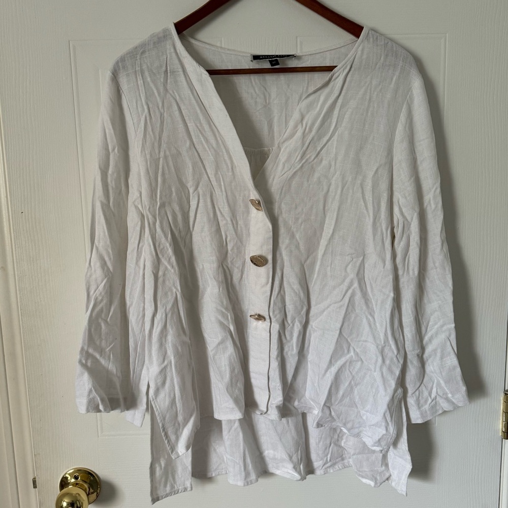 Melanie Lyne sleeve blouse Women gold button up size 10